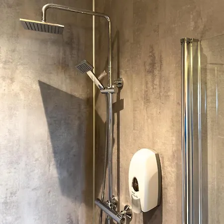 Berlevag Motell & Camping As *